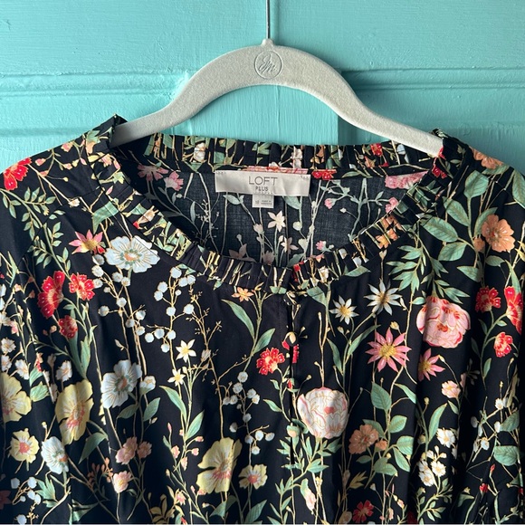 LOFT Floral Button Dress - 18 - Picture 3 of 8